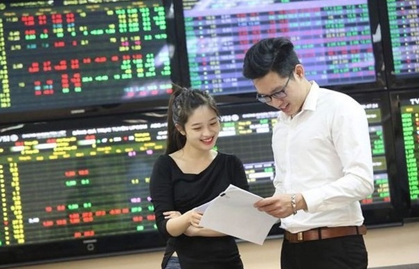 Stock market positively responds to interest rate cuts