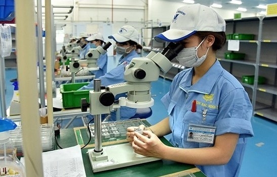 Vietnam lures over 16 billion USD in foreign investment in 7 months