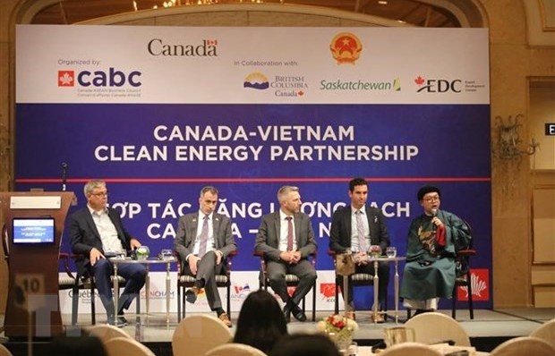 Vietnamese, Canadian firms step up clean energy development partnership