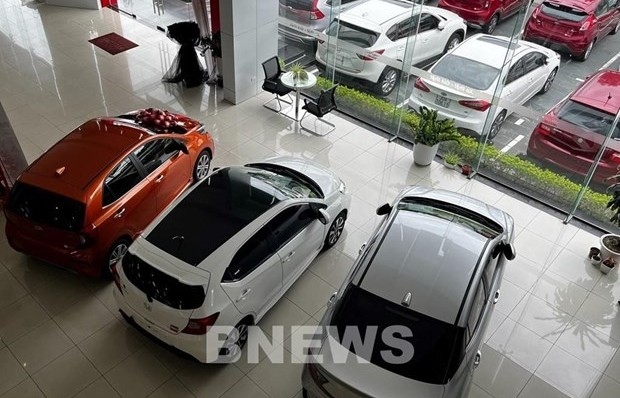 Automobile imports down nearly 10% in eight months