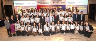AmCham Vietnam awards scholarships for female students studying in STEM