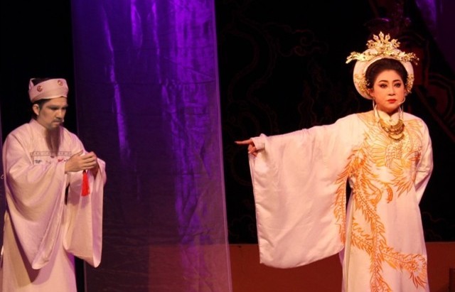 Drama shows target young people