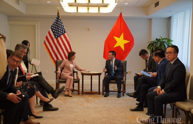 Vietnam, US promote trade for mutual benefits