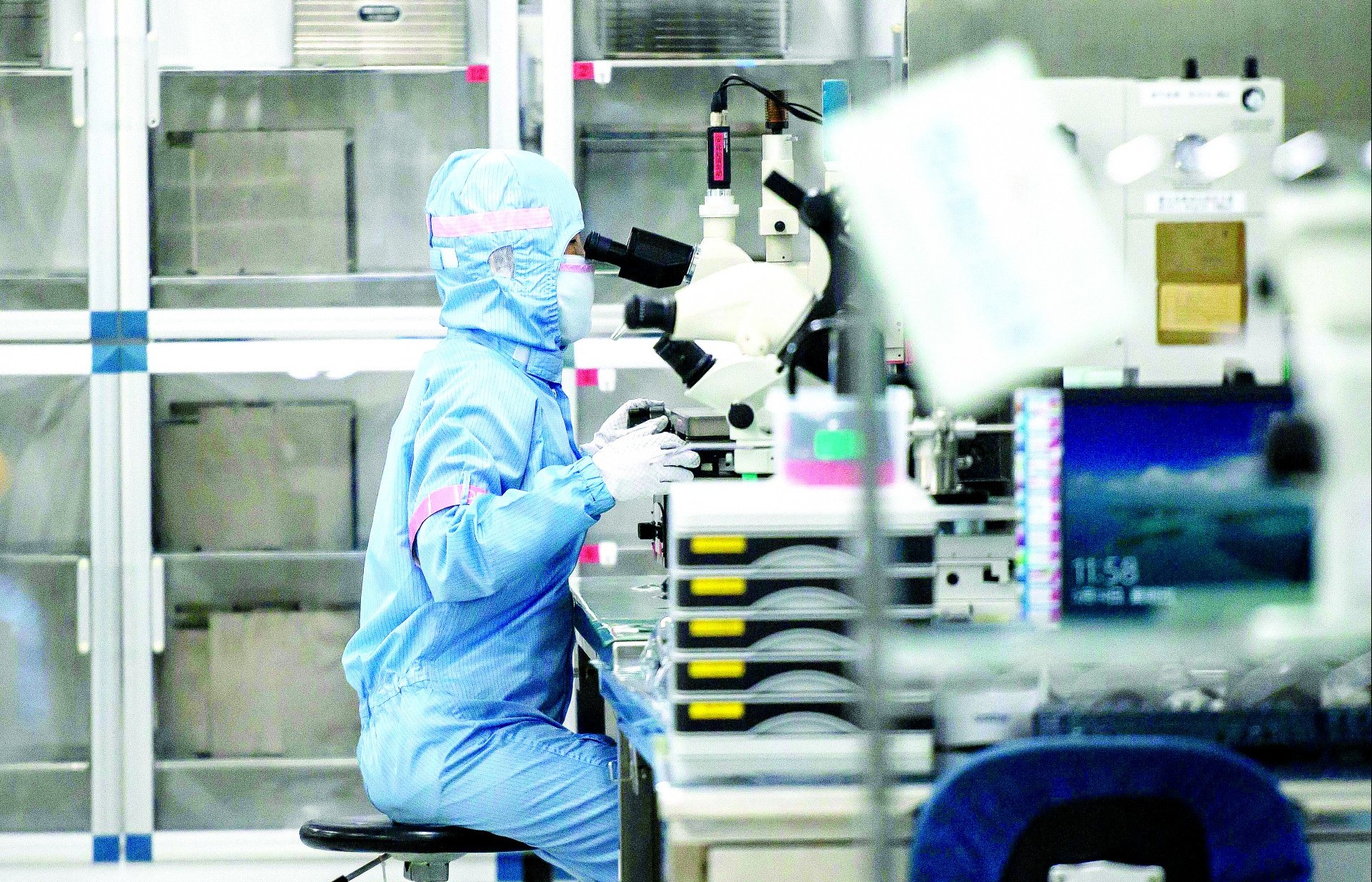 Billions of US dollars poured into semiconductor projects