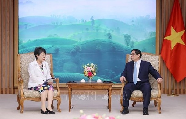 Prime Minister receives Foreign Minister of Japan