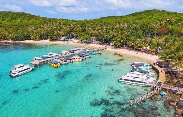 Plastic waste reduction crucial for Phu Quoc’s sustainable tourism development