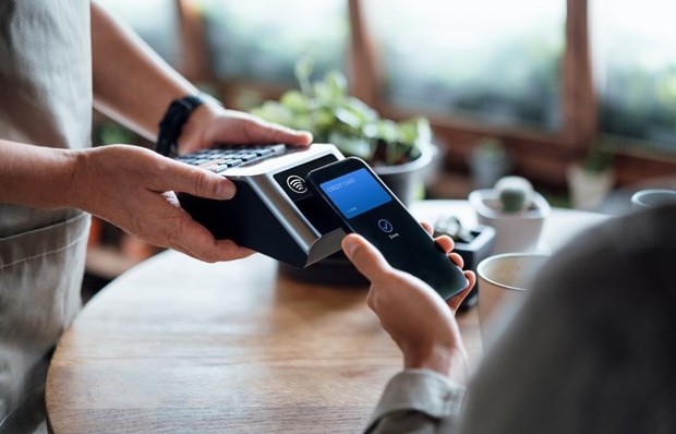 UOB 76% of Vietnamese consumers optimistic about their finances for next year
