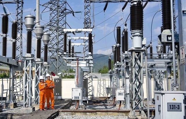 Businesses seek ways to adapt to rising electricity prices