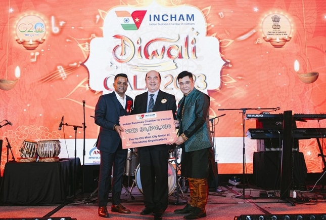 INCHAM celebrates Diwali festival in Vietnam