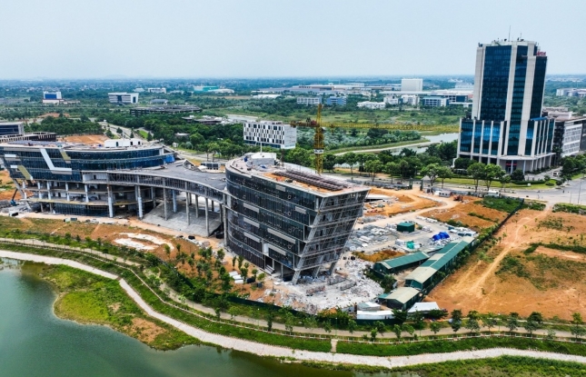 Hanoi facilitates investment in Hoa Lac Hi-Tech Park