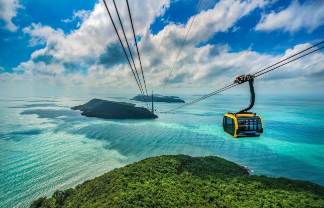 Hon Thom Cable Car: A must-visit attraction in Phu Quoc, endorsed by international media