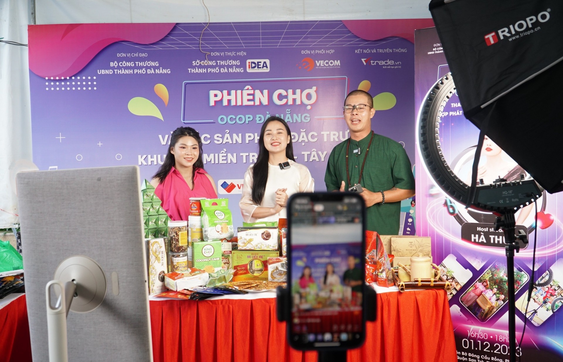 Da Nang promotes sale of OCOP and typical products