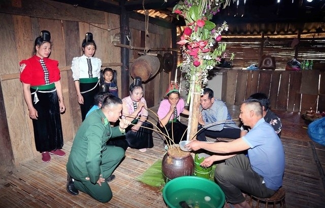 Xinh Mun people celebrate traditional festival