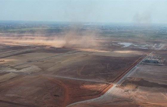 Construction units at Long Thành Airport urged to address dust pollution