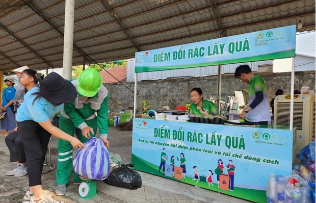 Vietnam acts to combat white pollution