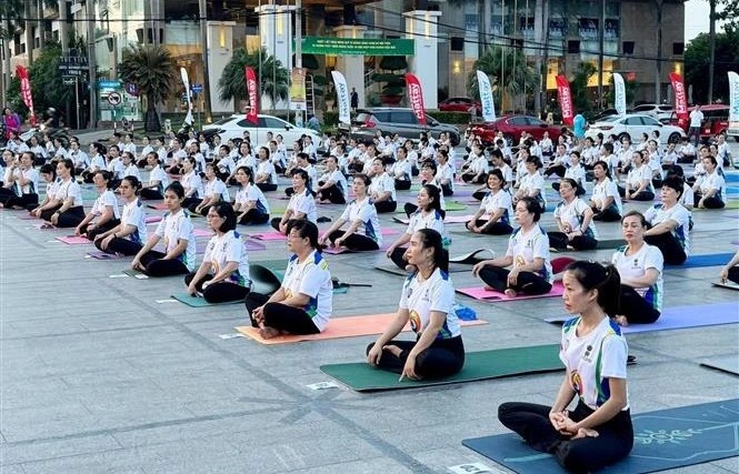 10th Int’l Yoga Day takes place in Binh Dinh