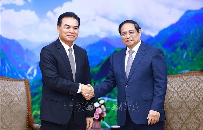 PM receives Lao Minister of Planning and Investment