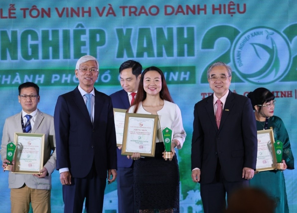 MM Mega Market Vietnam achieves the Green Business award