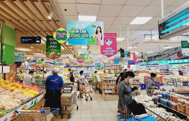 Vietnam looks for ways to spark domestic consumer demand