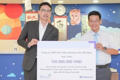 Shinhan Life Vietnam continues support for pediatric leukemia patients for third consecutive year