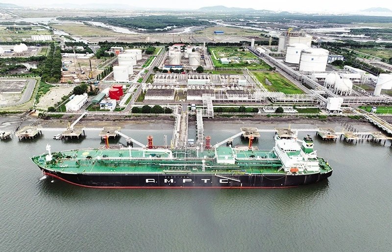 Foreign investors interested in Vietnam’s LNG infrastructure