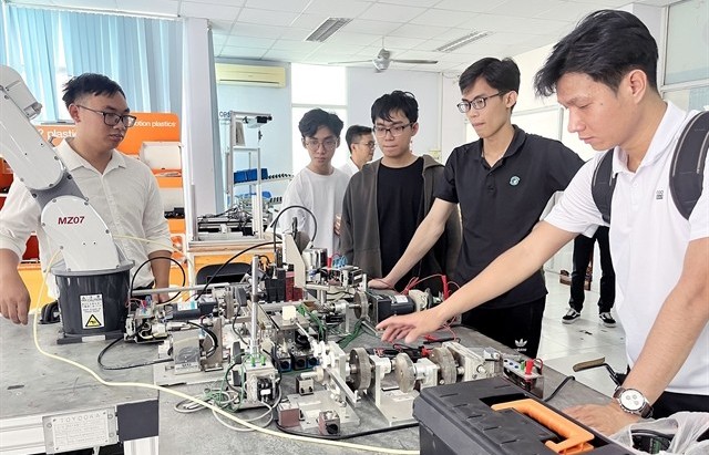 Vietnamese youth set to excel in high-tech industries