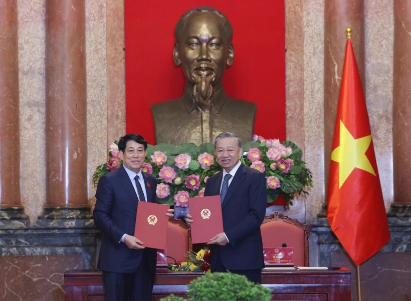 Ceremony Held To Hand Over Work Of State President