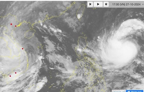 Kong-rey strengthens in East Sea, likely to become a super typhoon