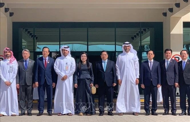 Vietnamese PM visits Ras Laffan industrial city, concludes Qatar trip