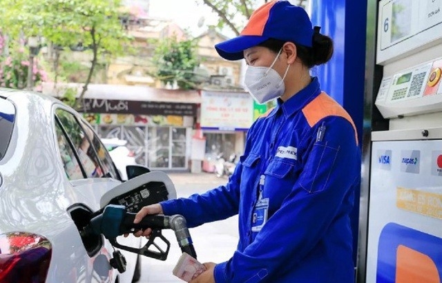 Finance ministry proposes extending environmental tax cut on fuel products in 2025