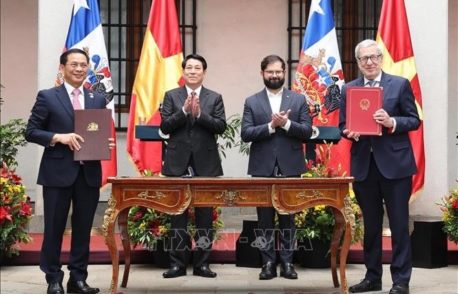 Vietnam, Chile issue joint statement