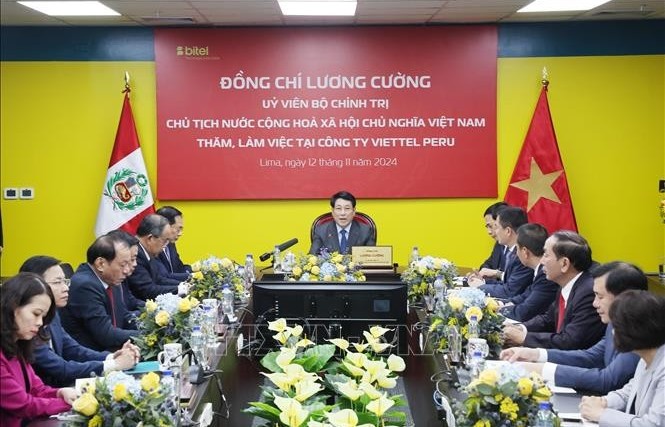 State President visits and works with Viettel Peru S.A.C