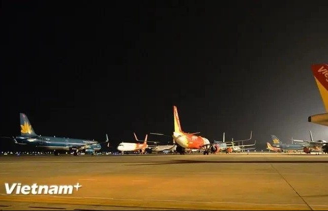 Night flights added at six airports to meet rising travel demand during Tet