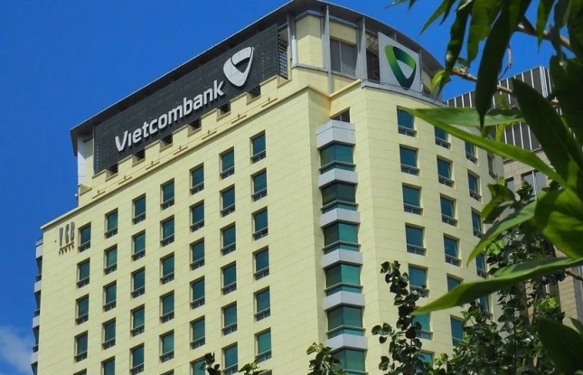 Vietcombank issues 2 trillion VND worth of green bonds for first time