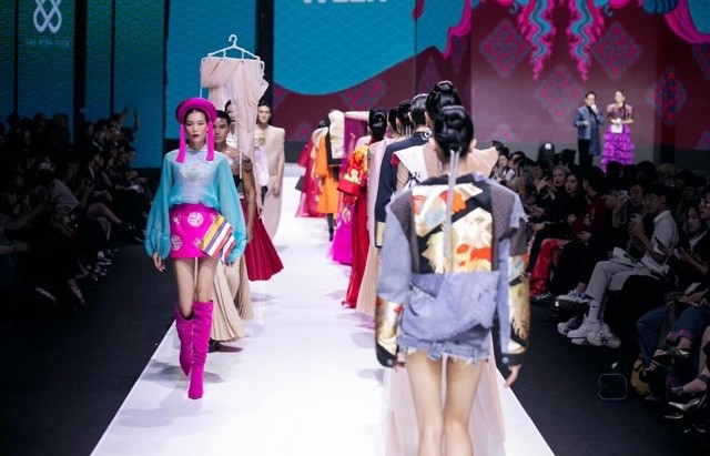 Vietnamese designers tell stories of culture at Fashion Week