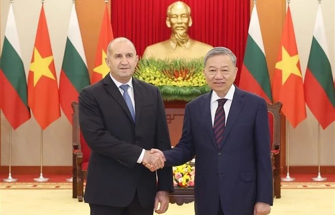 Party leader receives Bulgarian President