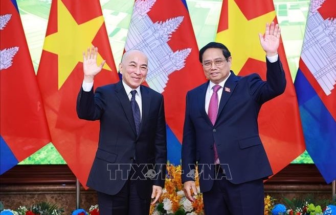 PM meets with Cambodian King Norodom Sihamoni