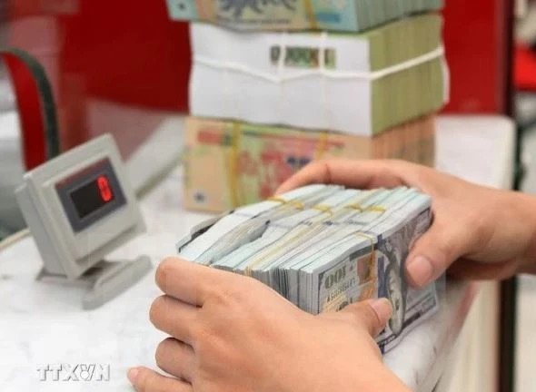 Reference exchange rate down at week’s beginning