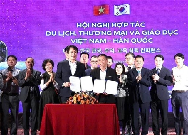 Việt Nam, RoK expand tourism cooperation