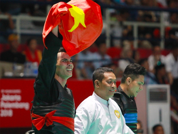 pencak-silat-fighters-score-double-gold-for-vietnam